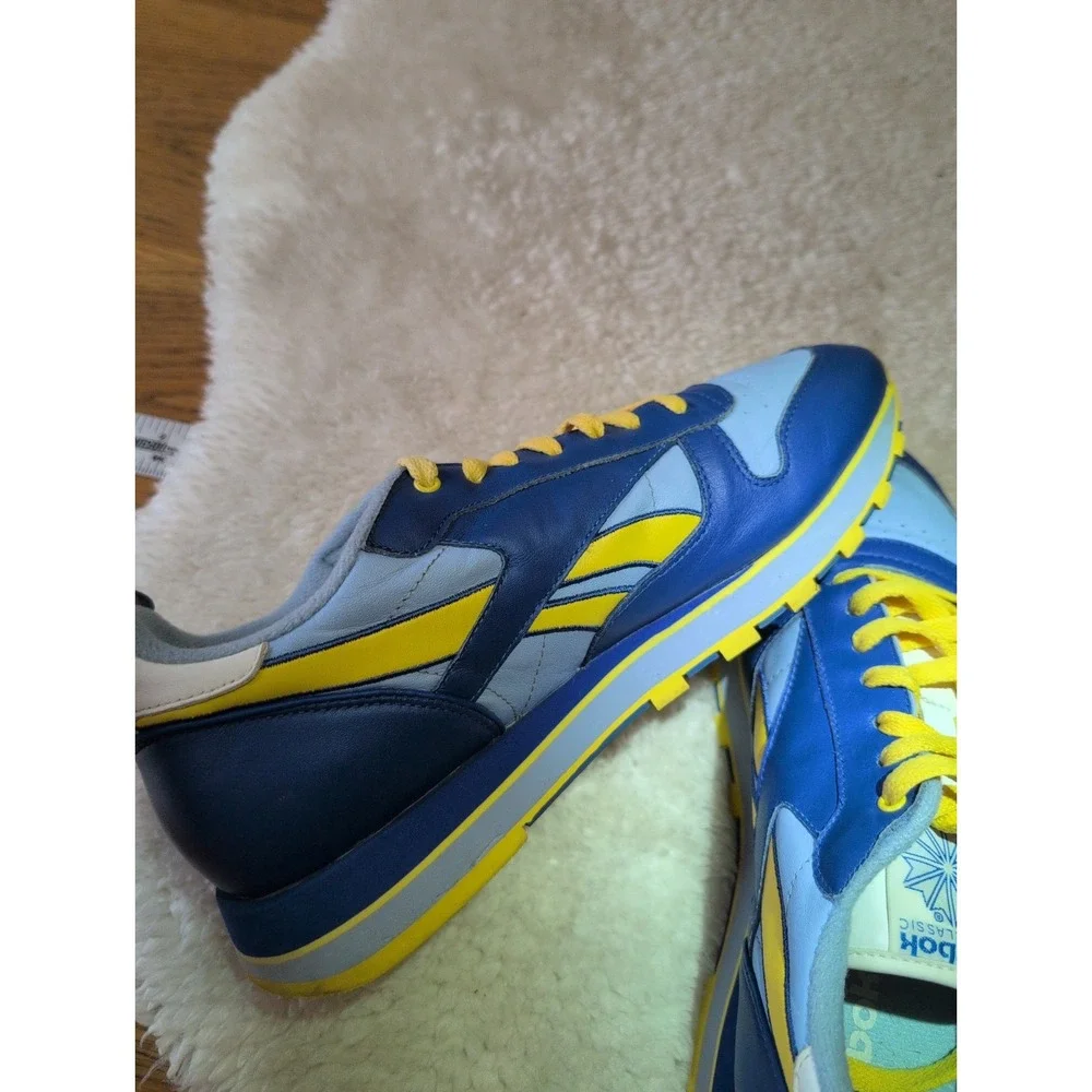 Brewer Colors Reebok Aztec II Running Sneakers Shoe Men's Sz 10 Blue Yellow GUC